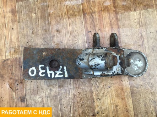 Кронштейн крепления переднего стабилизатора правый