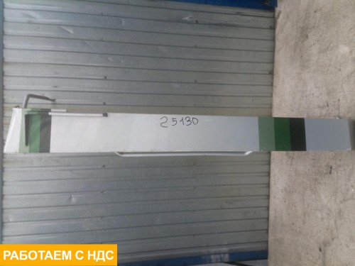 Спойлер кабины правый