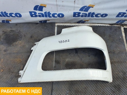 Рамка фары левая