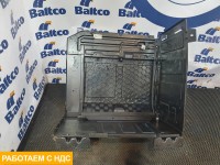 Вещевой ящик левый