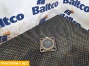 Крышка шкворня поворотного кулака