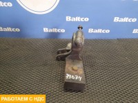Кронштейн переднего стабилизатора правый